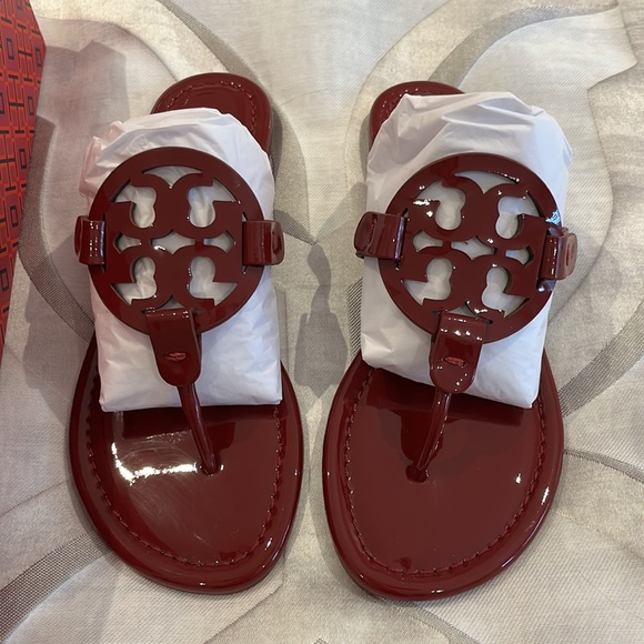 Brand New Tory Burch Miller Sandal - Picture 3 of 6